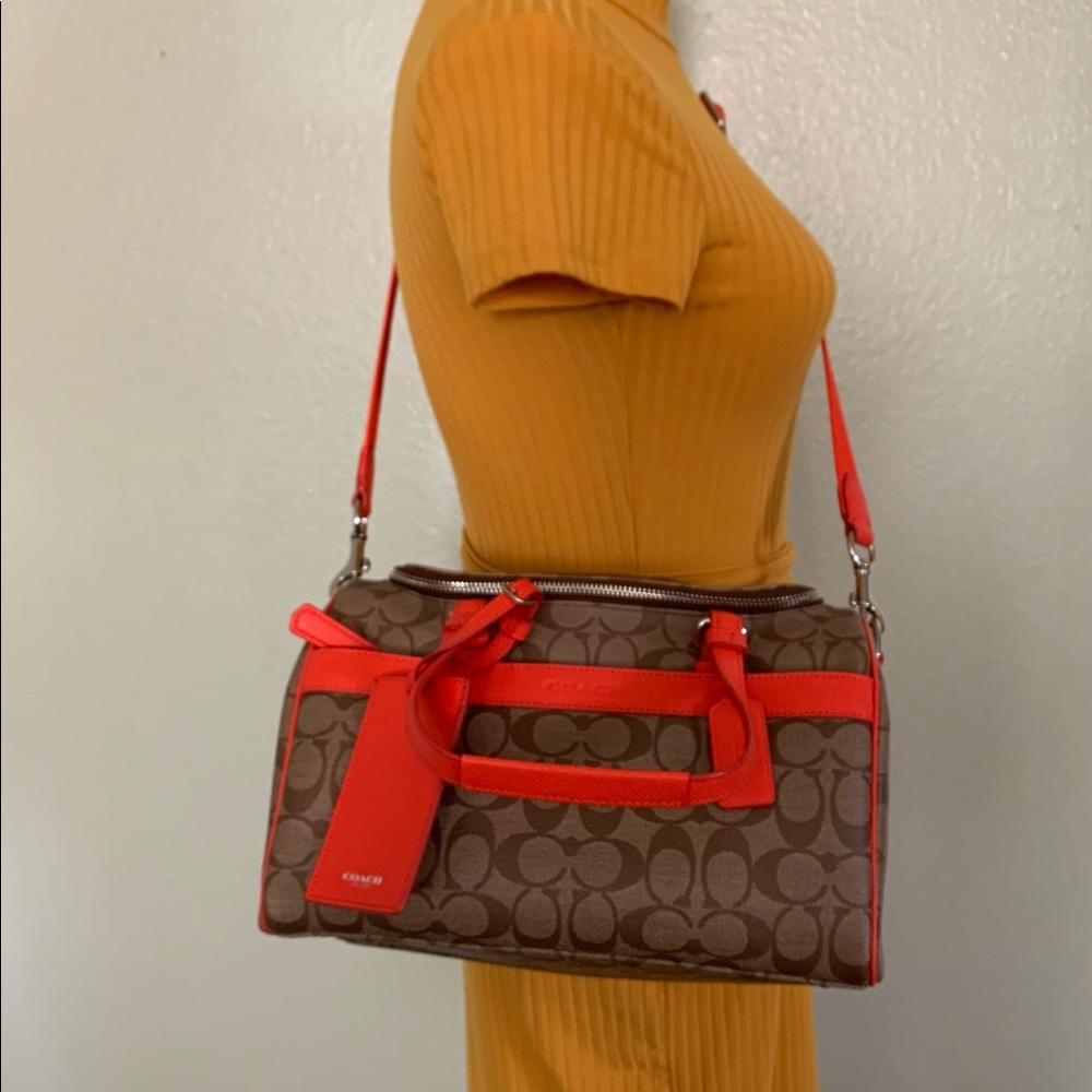 NWT Coach Signature PVC Train Case